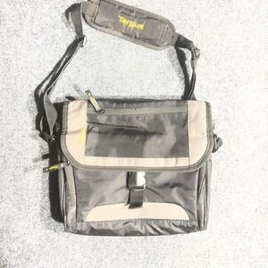 Targus Messenger Bag Black Tan Laptop Shoulder Bag Travel Work Padded Strap